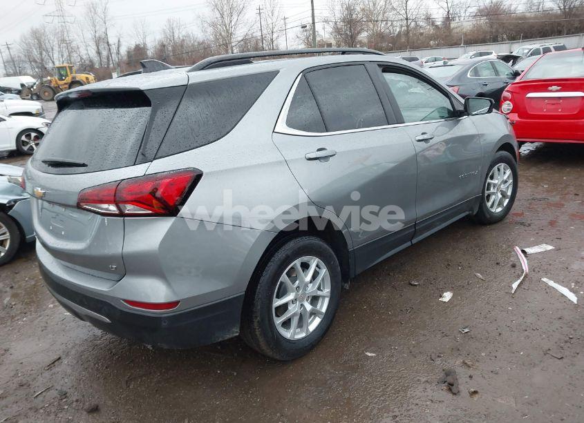 Photo 4 of 2023 Chevrolet Equinox FWD LT (VIN 3GNAXKEG3PS198746)