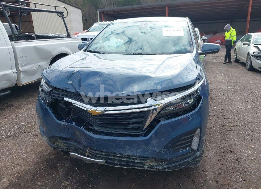 Photo 11 of 2024 Chevrolet Equinox FWD LT (VIN 3GNAXKEG3RL372635)