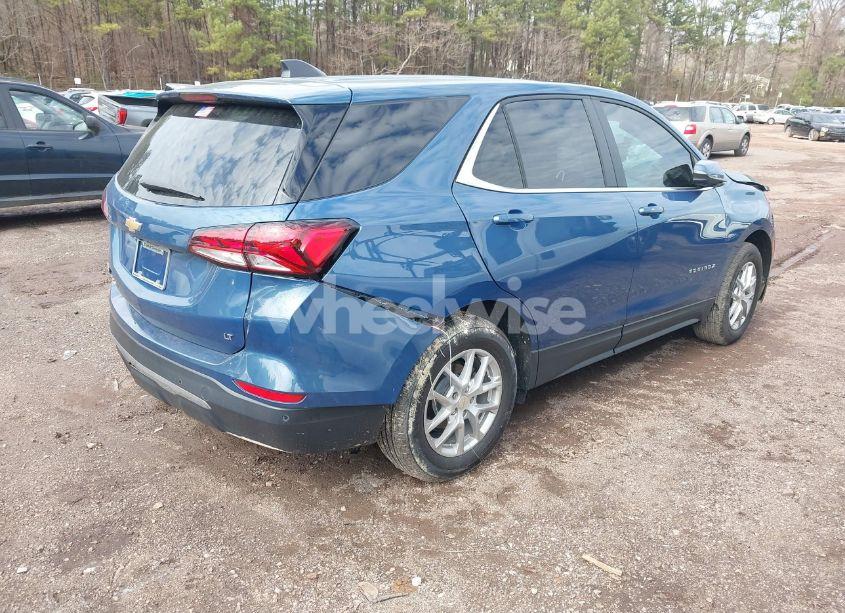 Photo 4 of 2024 Chevrolet Equinox FWD LT (VIN 3GNAXKEG3RL372635)