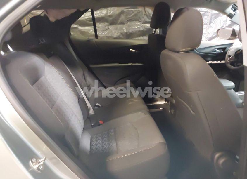 Photo 8 of 2024 Chevrolet Equinox FWD LT (VIN 3GNAXKEG3RS213068)