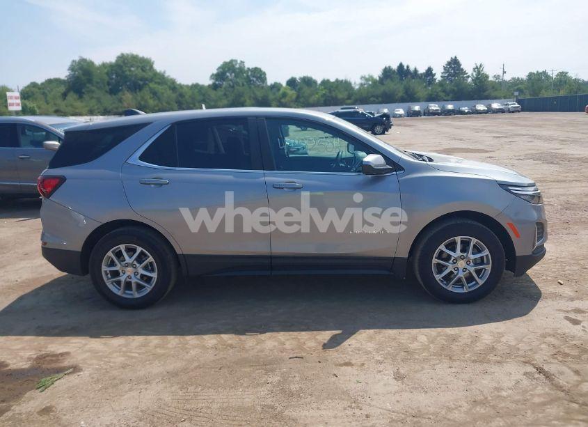 Photo 13 of 2023 Chevrolet Equinox FWD LT (VIN 3GNAXKEG4PL236611)