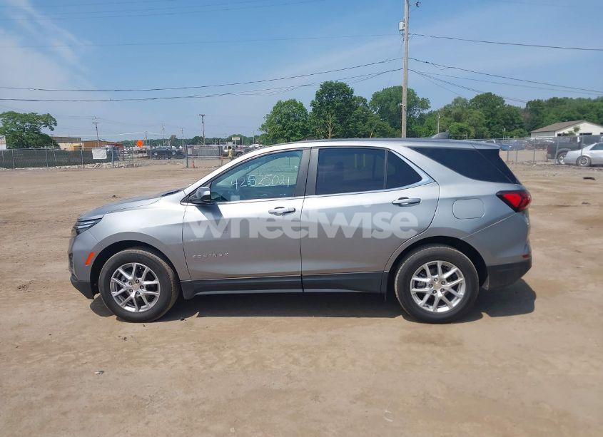 Photo 14 of 2023 Chevrolet Equinox FWD LT (VIN 3GNAXKEG4PL236611)