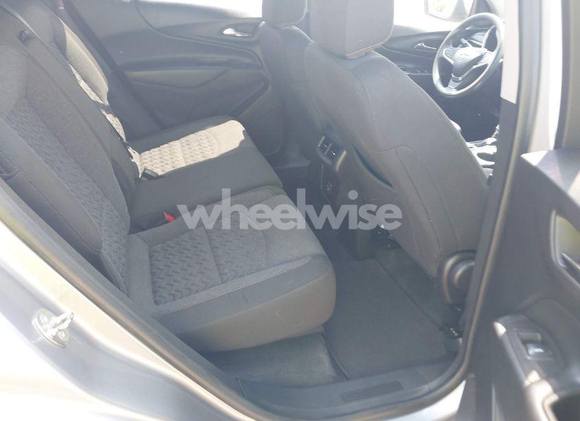 Photo 8 of 2023 Chevrolet Equinox FWD LT (VIN 3GNAXKEG4PL236611)