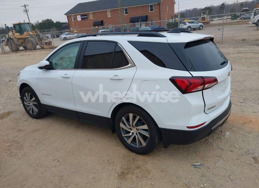 Photo 3 of 2023 Chevrolet Equinox FWD LT (VIN 3GNAXKEG4PL254736)