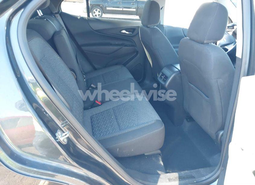 Photo 8 of 2023 Chevrolet Equinox FWD LT (VIN 3GNAXKEG4PS108066)