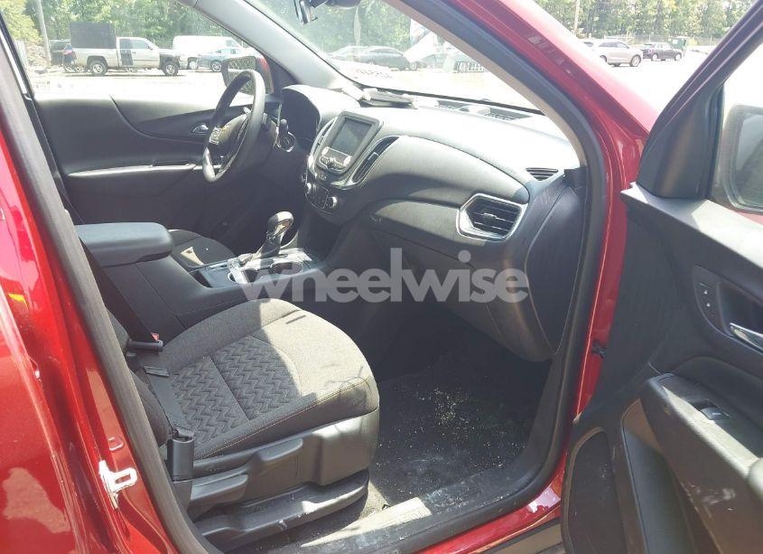 Photo 5 of 2023 Chevrolet Equinox FWD LT (VIN 3GNAXKEG4PS207969)