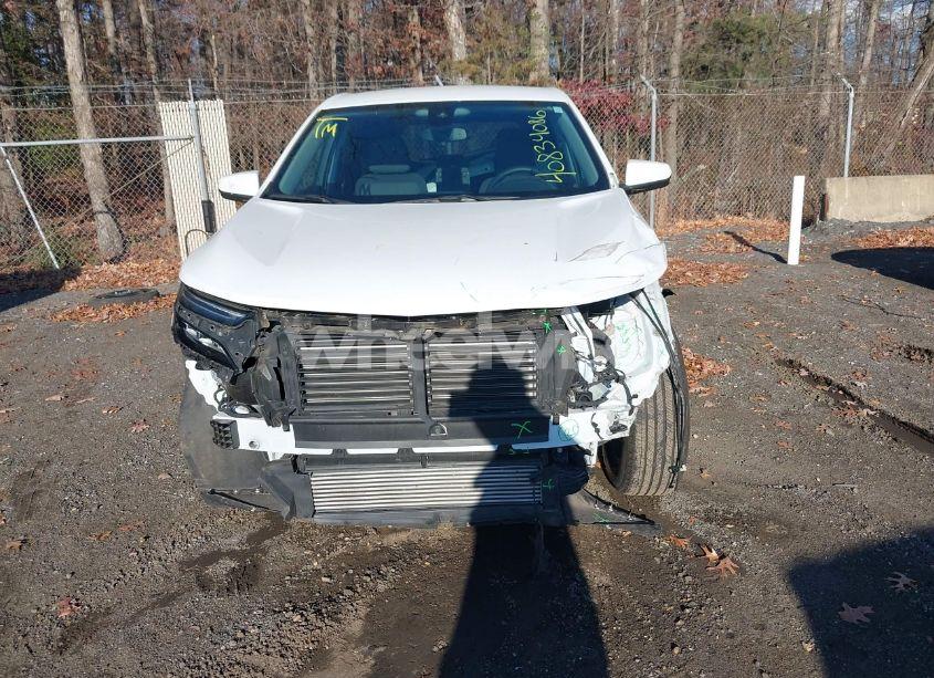 Photo 12 of 2024 Chevrolet Equinox FWD LT (VIN 3GNAXKEG4RL113099)