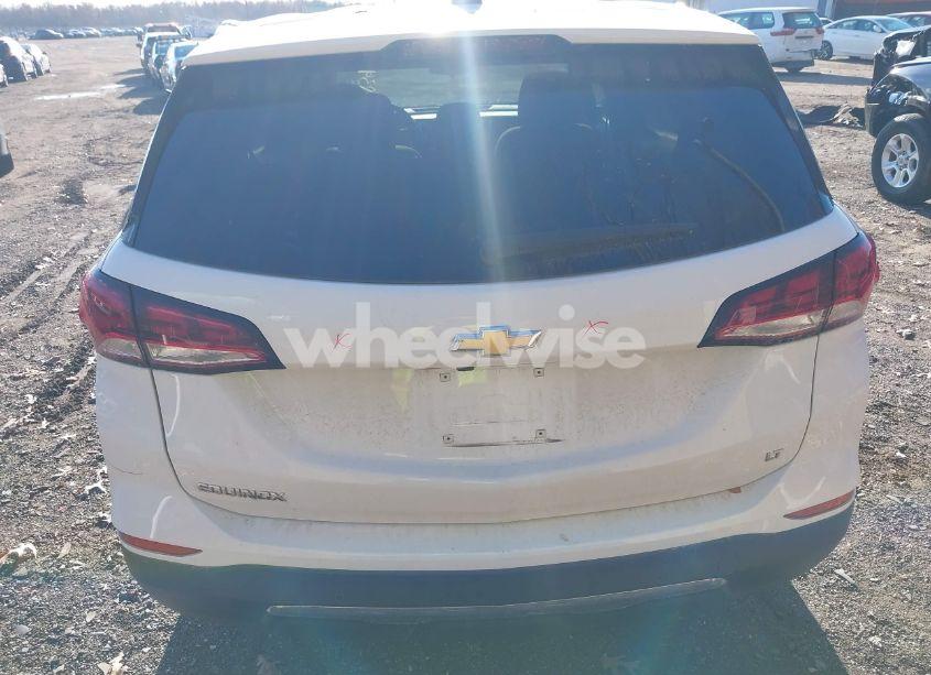 Photo 16 of 2024 Chevrolet Equinox FWD LT (VIN 3GNAXKEG4RL113099)