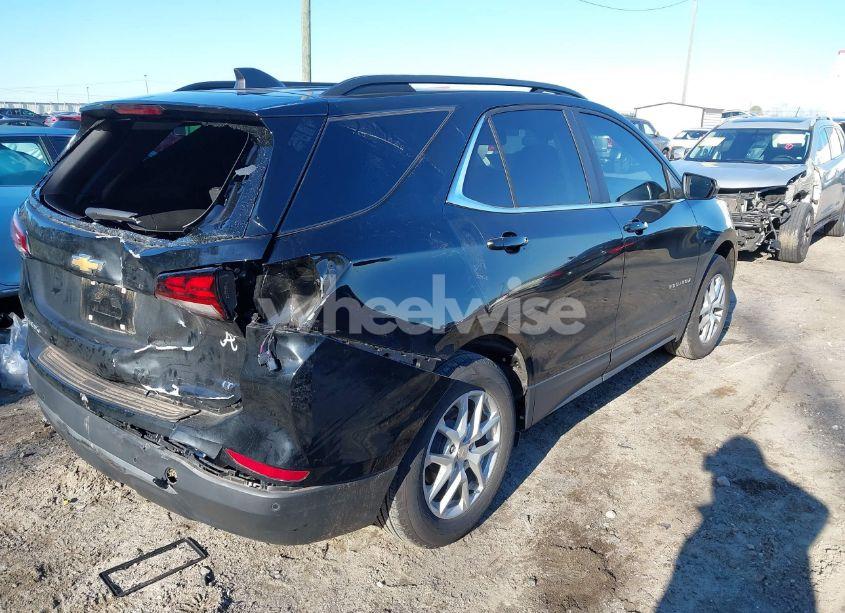 Photo 4 of 2024 Chevrolet Equinox FWD LT (VIN 3GNAXKEG4RL144126)