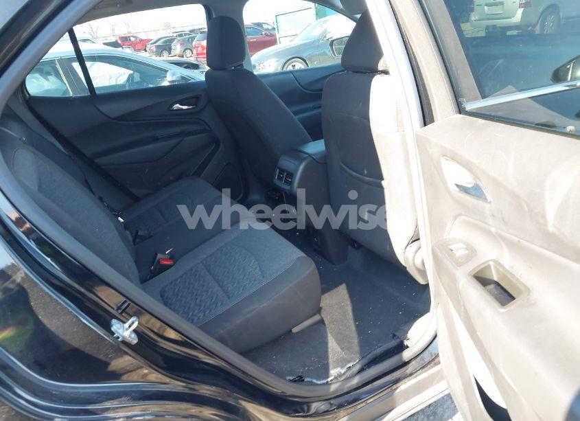 Photo 8 of 2024 Chevrolet Equinox FWD LT (VIN 3GNAXKEG4RL144126)