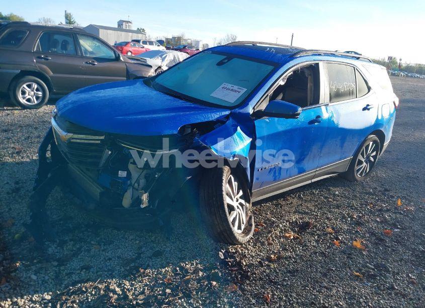 Photo 2 of 2024 Chevrolet Equinox FWD LT (VIN 3GNAXKEG4RL145518)