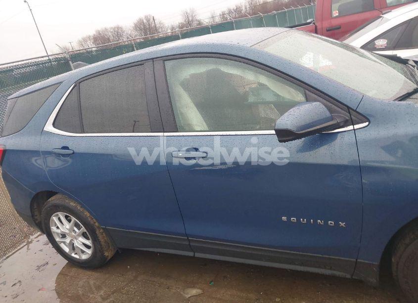 Photo 13 of 2024 Chevrolet Equinox FWD LT (VIN 3GNAXKEG4RL325906)