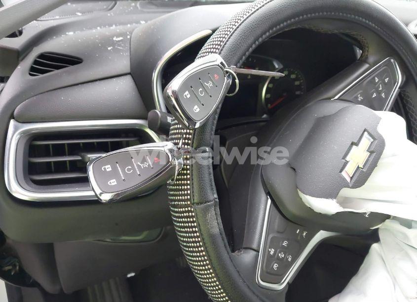 Photo 11 of 2024 Chevrolet Equinox FWD LT (VIN 3GNAXKEG4RL354502)