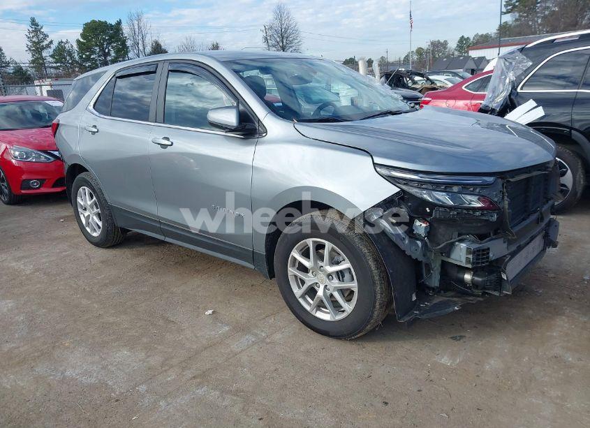 2024 Chevrolet Equinox FWD LT (VIN 3GNAXKEG4RS125825) main photo