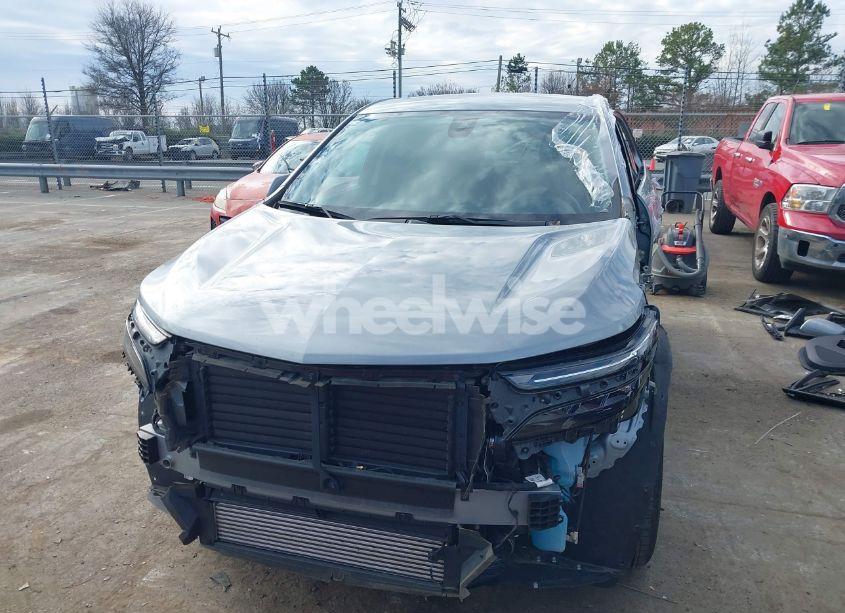 Photo 13 of 2024 Chevrolet Equinox FWD LT (VIN 3GNAXKEG4RS125825)