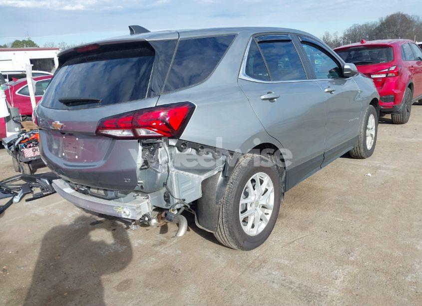 Photo 4 of 2024 Chevrolet Equinox FWD LT (VIN 3GNAXKEG4RS125825)