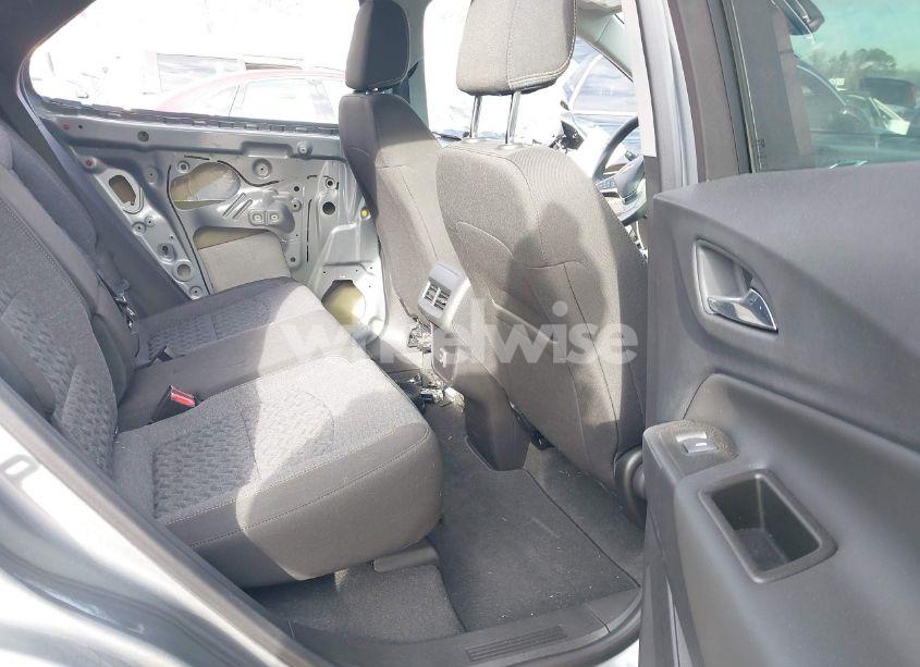 Photo 8 of 2024 Chevrolet Equinox FWD LT (VIN 3GNAXKEG4RS125825)