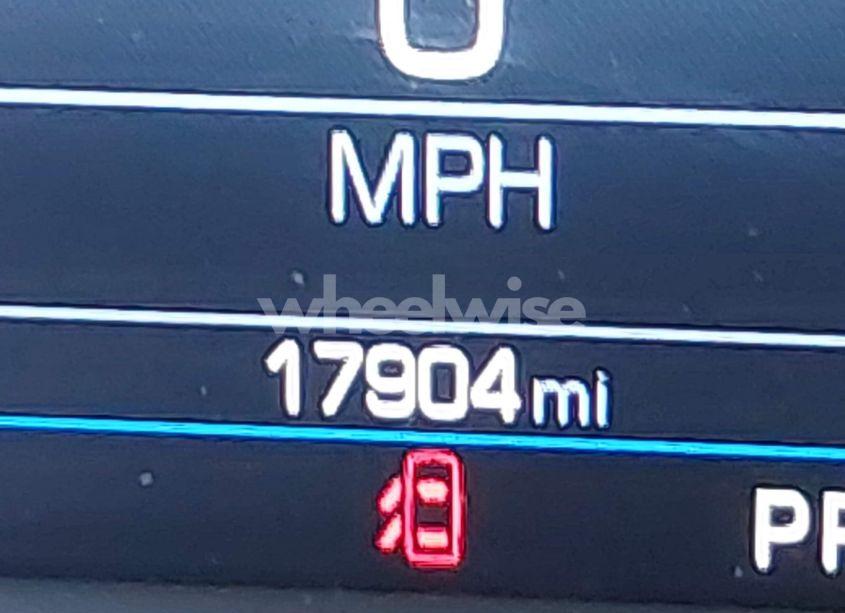 Photo 15 of 2024 Chevrolet Equinox FWD LT (VIN 3GNAXKEG4RS167363)