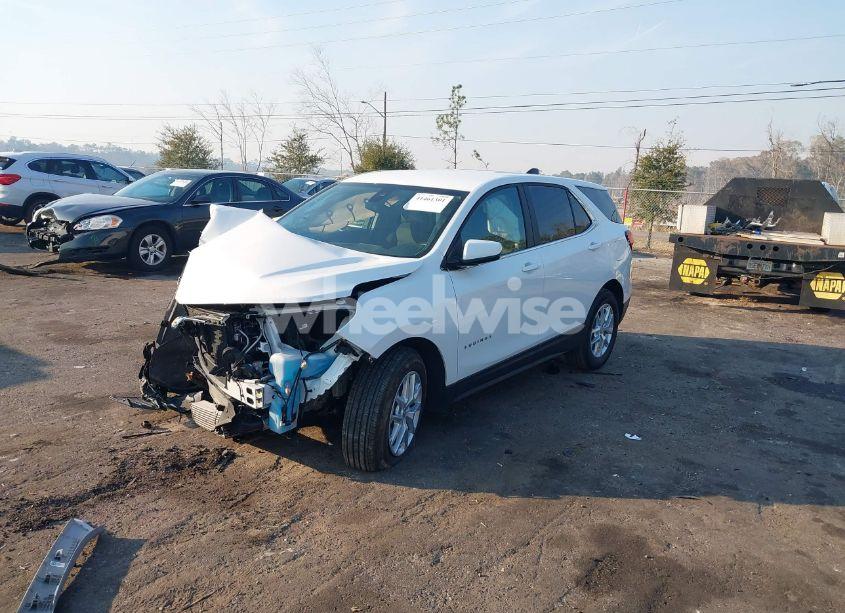 Photo 2 of 2024 Chevrolet Equinox FWD LT (VIN 3GNAXKEG4RS167363)