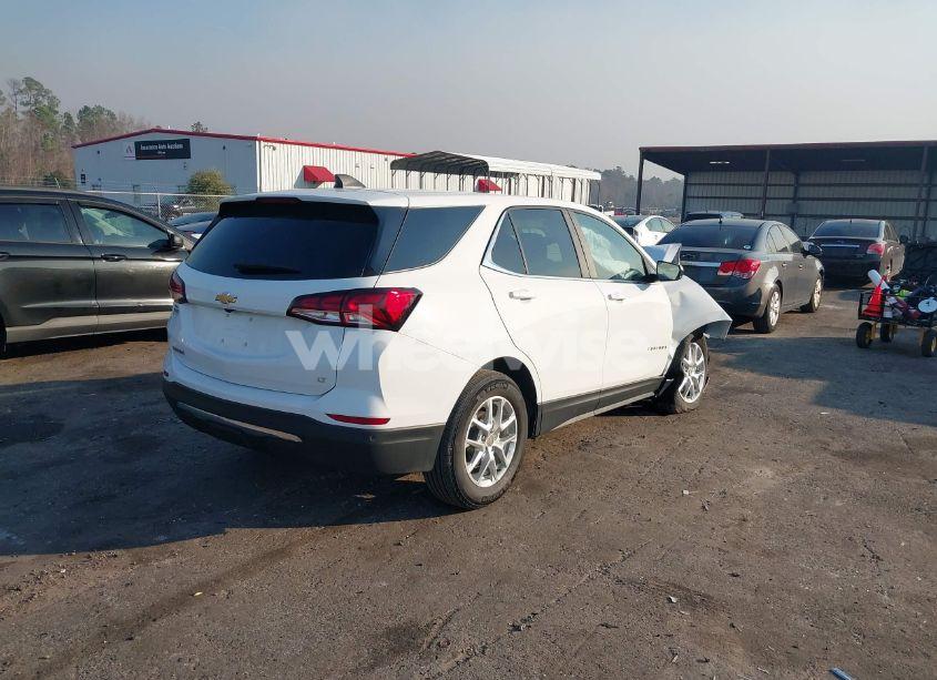 Photo 4 of 2024 Chevrolet Equinox FWD LT (VIN 3GNAXKEG4RS167363)