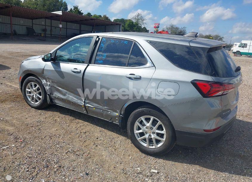 Photo 3 of 2023 Chevrolet Equinox FWD LT (VIN 3GNAXKEG5PL134847)