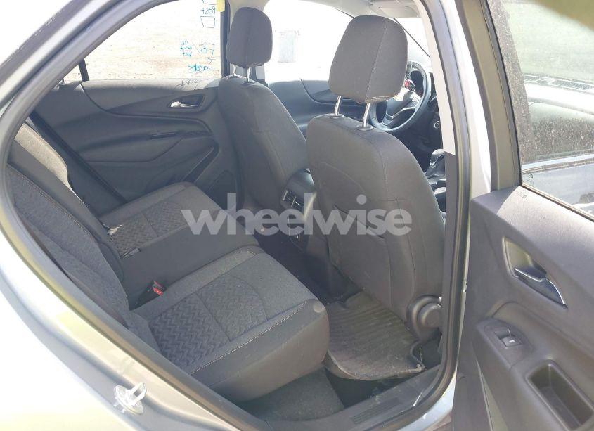 Photo 8 of 2023 Chevrolet Equinox FWD LT (VIN 3GNAXKEG5PL134847)