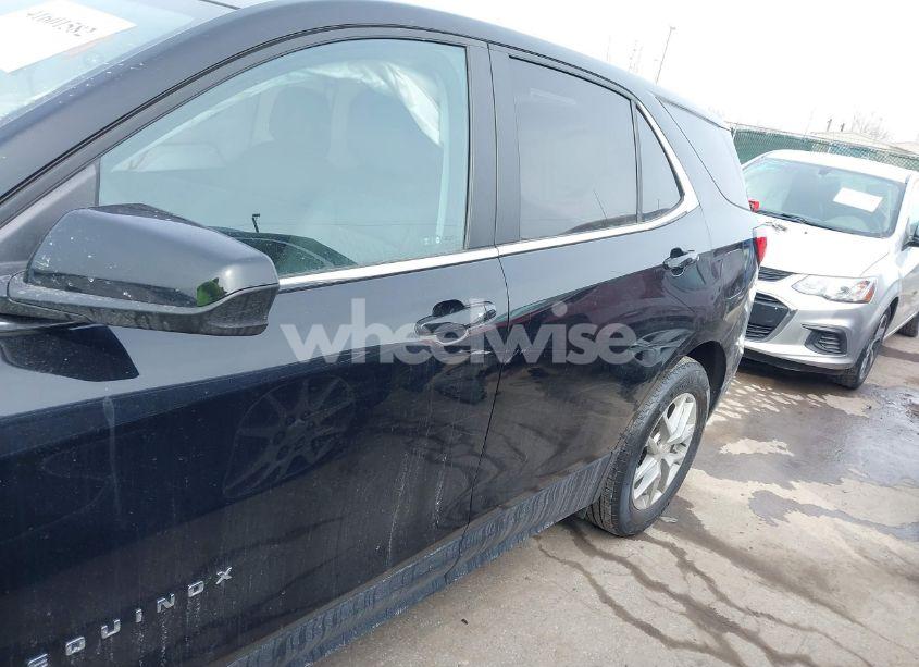 Photo 14 of 2023 Chevrolet Equinox FWD LT (VIN 3GNAXKEG5PL153821)