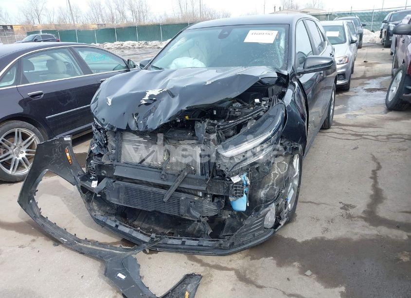 Photo 6 of 2023 Chevrolet Equinox FWD LT (VIN 3GNAXKEG5PL153821)