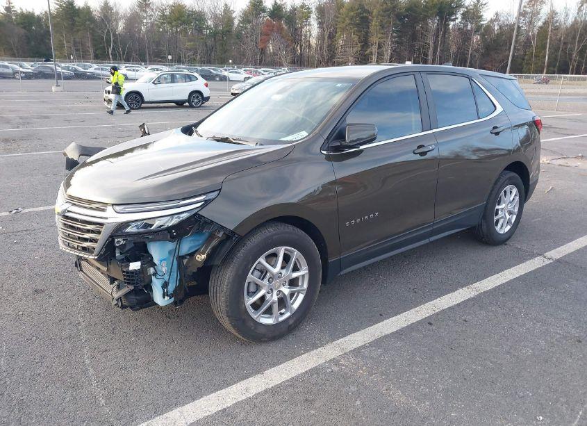 Photo 2 of 2023 Chevrolet Equinox FWD LT (VIN 3GNAXKEG5PL243759)