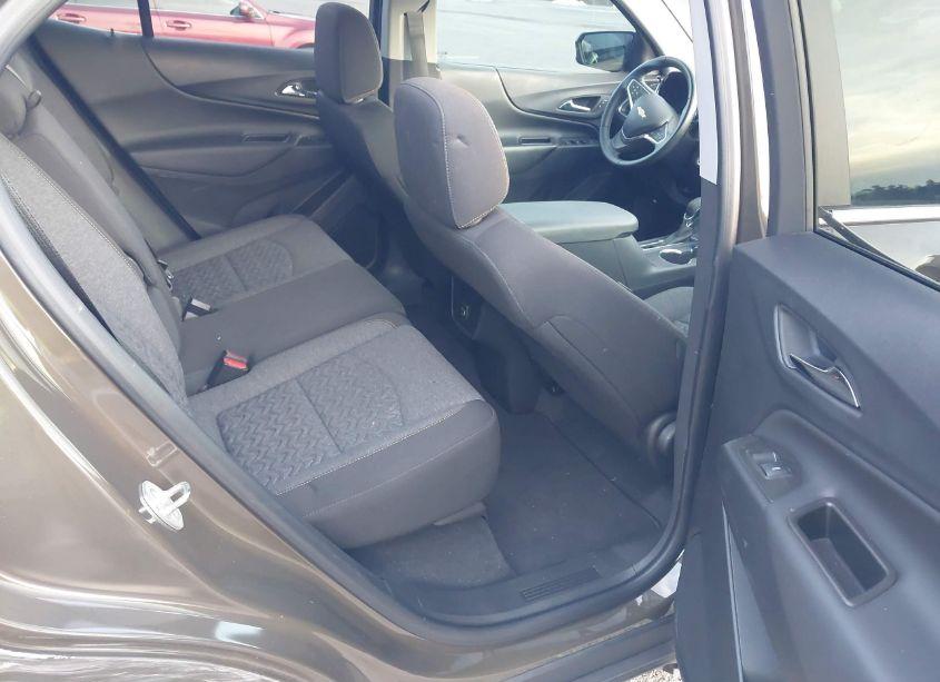 Photo 8 of 2023 Chevrolet Equinox FWD LT (VIN 3GNAXKEG5PL243759)