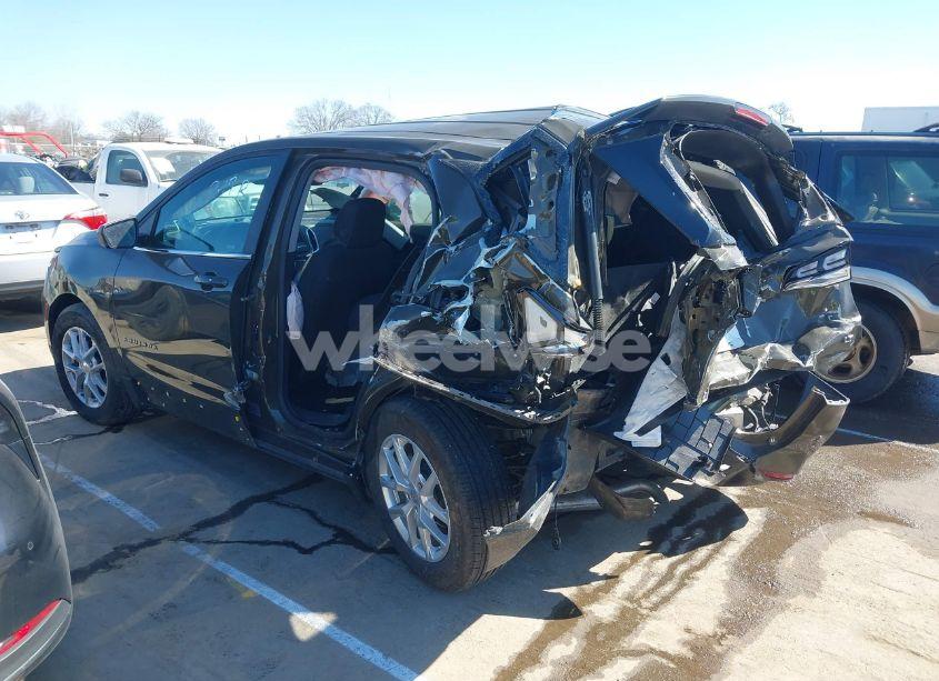 Photo 3 of 2024 Chevrolet Equinox FWD LT (VIN 3GNAXKEG5RL190354)