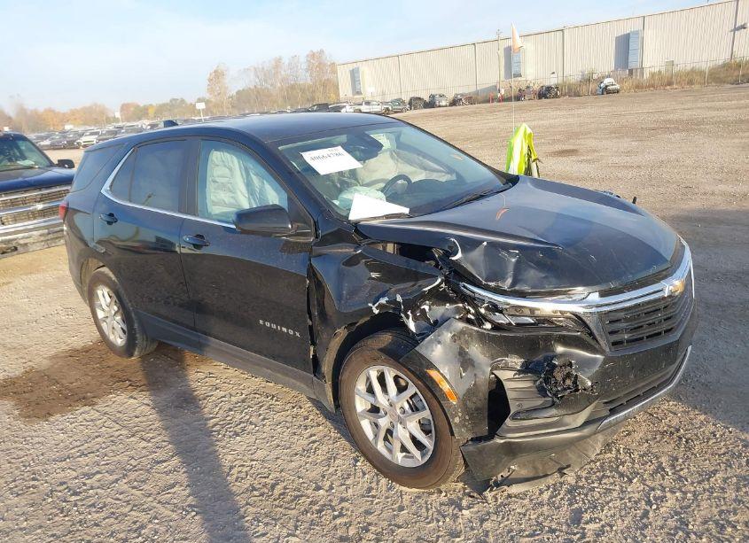 2024 Chevrolet Equinox FWD LT (VIN 3GNAXKEG5RL233557) main photo