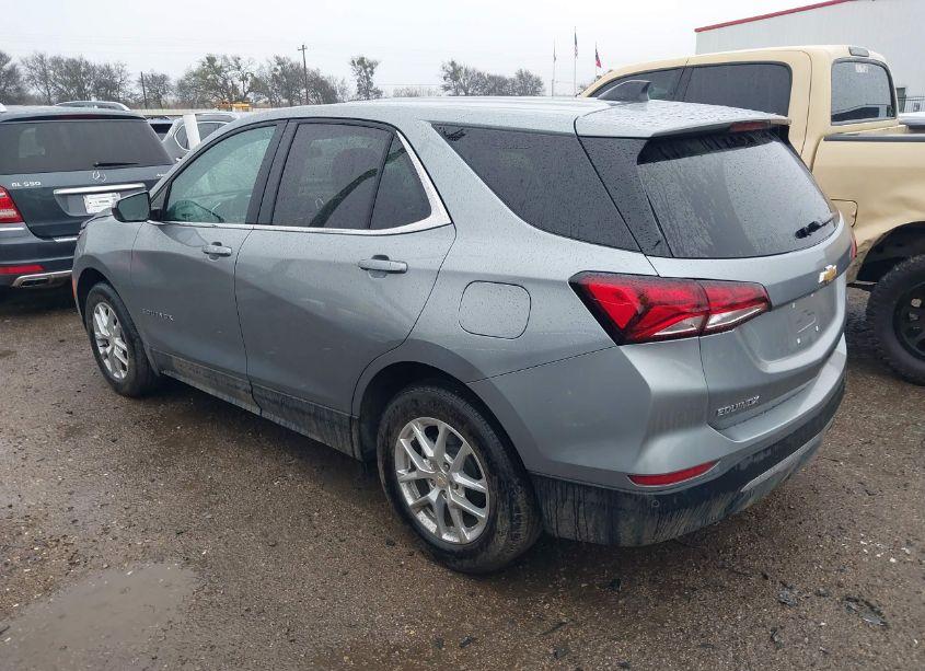 Photo 3 of 2024 Chevrolet Equinox FWD LT (VIN 3GNAXKEG5RS240403)