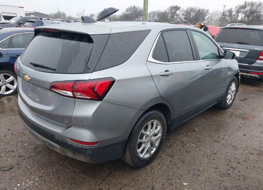 Photo 4 of 2024 Chevrolet Equinox FWD LT (VIN 3GNAXKEG5RS240403)