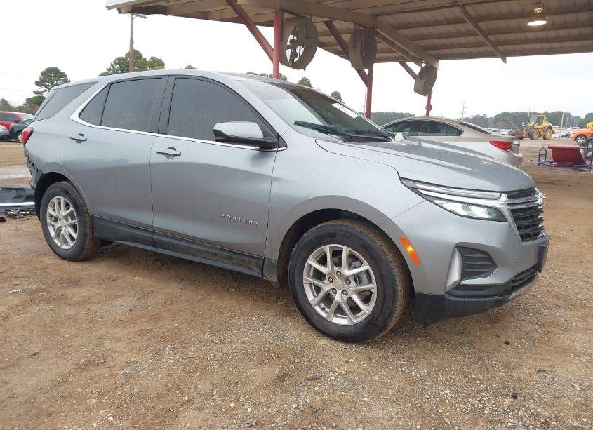 2024 Chevrolet Equinox FWD LT (VIN 3GNAXKEG5RS240420) main photo
