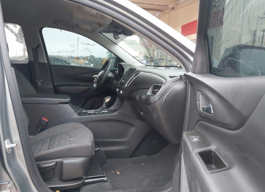 Photo 5 of 2024 Chevrolet Equinox FWD LT (VIN 3GNAXKEG5RS240420)