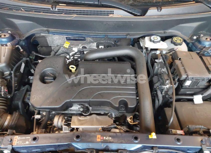 Photo 10 of 2023 Chevrolet Equinox FWD LT (VIN 3GNAXKEG6PL122352)