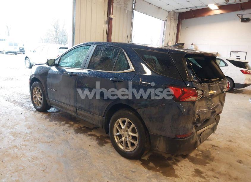 Photo 3 of 2023 Chevrolet Equinox FWD LT (VIN 3GNAXKEG6PL122352)