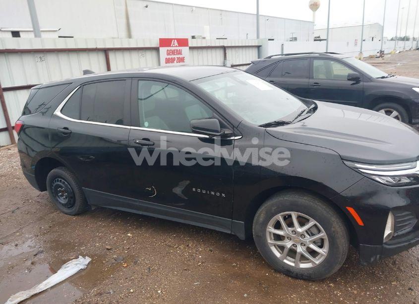 Photo 14 of 2023 Chevrolet Equinox FWD LT (VIN 3GNAXKEG6PL266354)