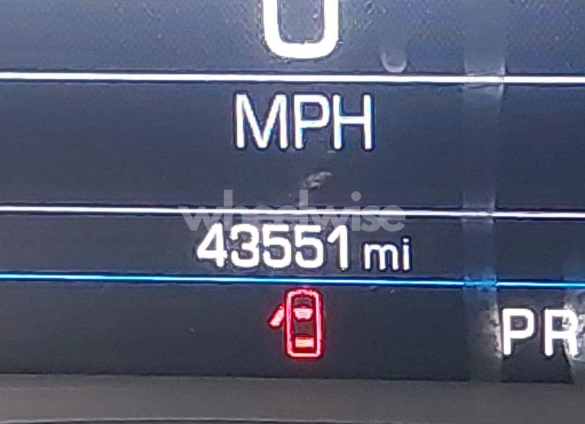 Photo 16 of 2023 Chevrolet Equinox FWD LT (VIN 3GNAXKEG6PL266354)