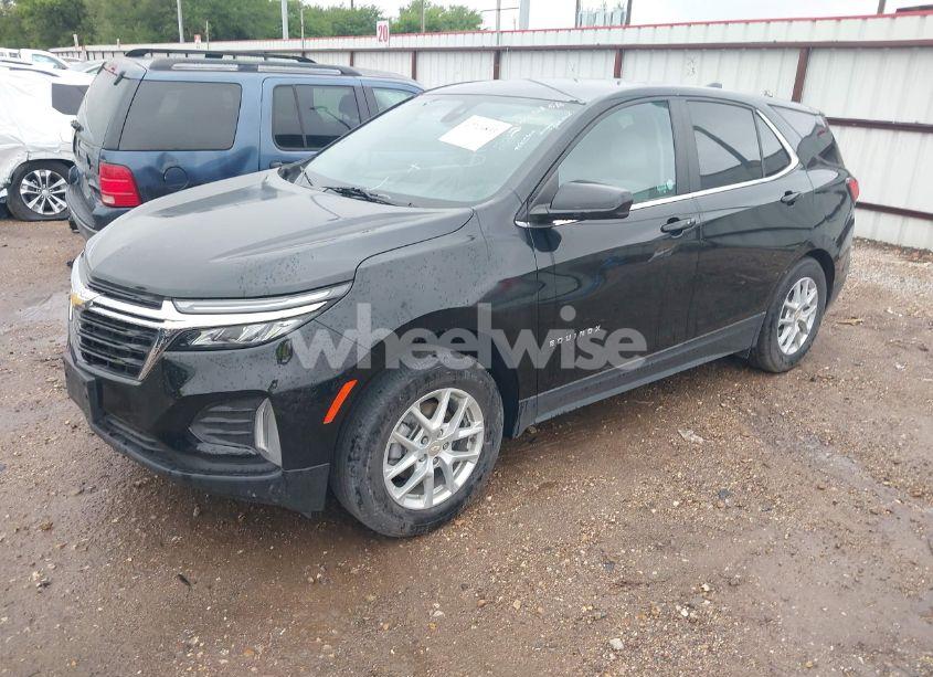 Photo 2 of 2023 Chevrolet Equinox FWD LT (VIN 3GNAXKEG6PL266354)