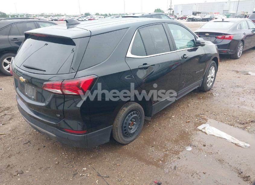 Photo 4 of 2023 Chevrolet Equinox FWD LT (VIN 3GNAXKEG6PL266354)