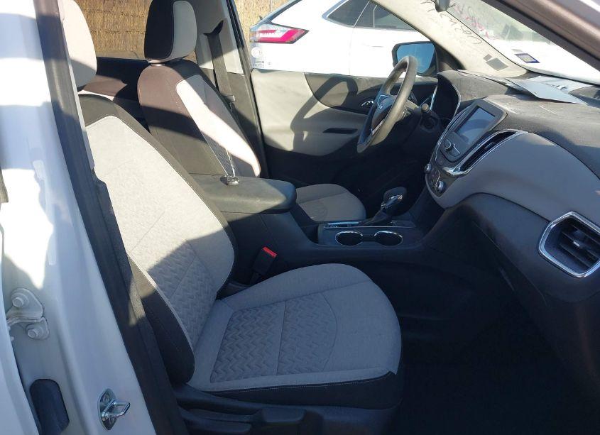 Photo 5 of 2023 Chevrolet Equinox FWD LT (VIN 3GNAXKEG6PS197056)