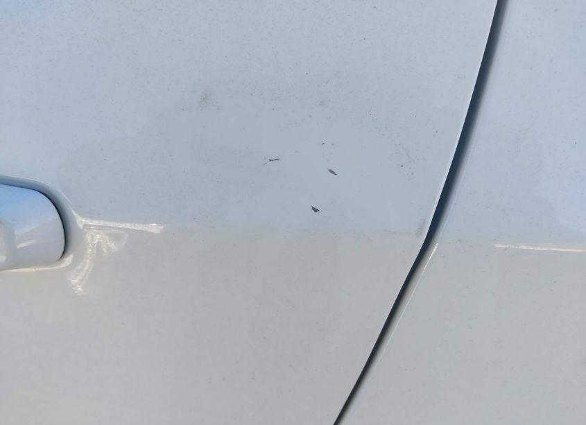 Photo 6 of 2023 Chevrolet Equinox FWD LT (VIN 3GNAXKEG6PS197056)