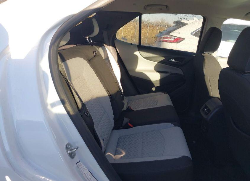 Photo 8 of 2023 Chevrolet Equinox FWD LT (VIN 3GNAXKEG6PS197056)