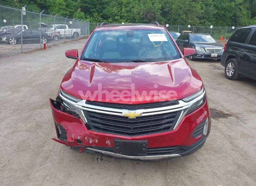 Photo 12 of 2024 Chevrolet Equinox FWD LT (VIN 3GNAXKEG6RL130860)