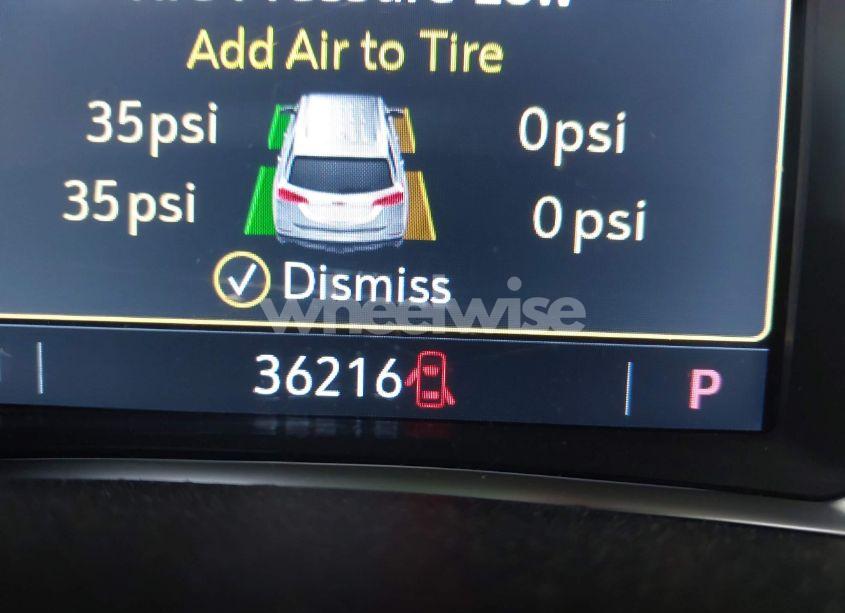 Photo 15 of 2024 Chevrolet Equinox FWD LT (VIN 3GNAXKEG6RL130860)