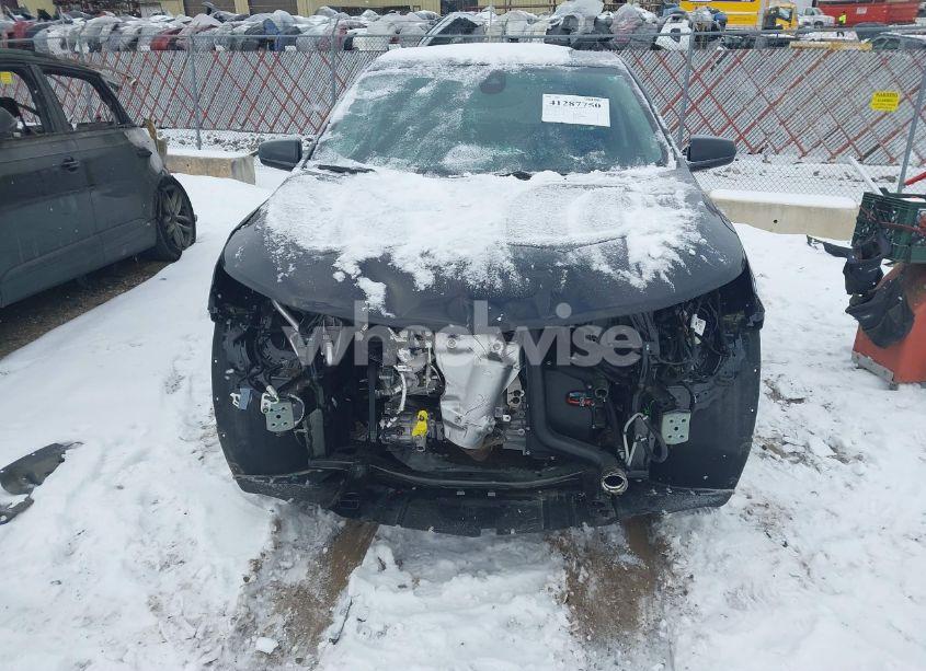 Photo 12 of 2024 Chevrolet Equinox FWD LT (VIN 3GNAXKEG6RL302353)