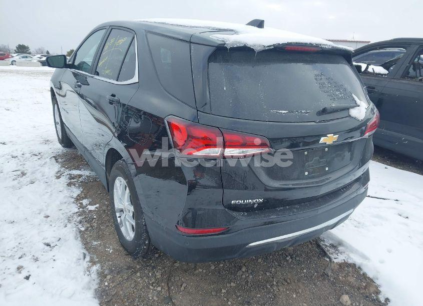 Photo 3 of 2024 Chevrolet Equinox FWD LT (VIN 3GNAXKEG6RL302353)