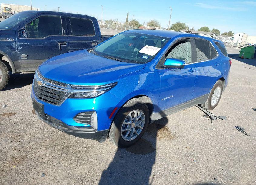 Photo 2 of 2024 Chevrolet Equinox FWD LT (VIN 3GNAXKEG6RS108752)